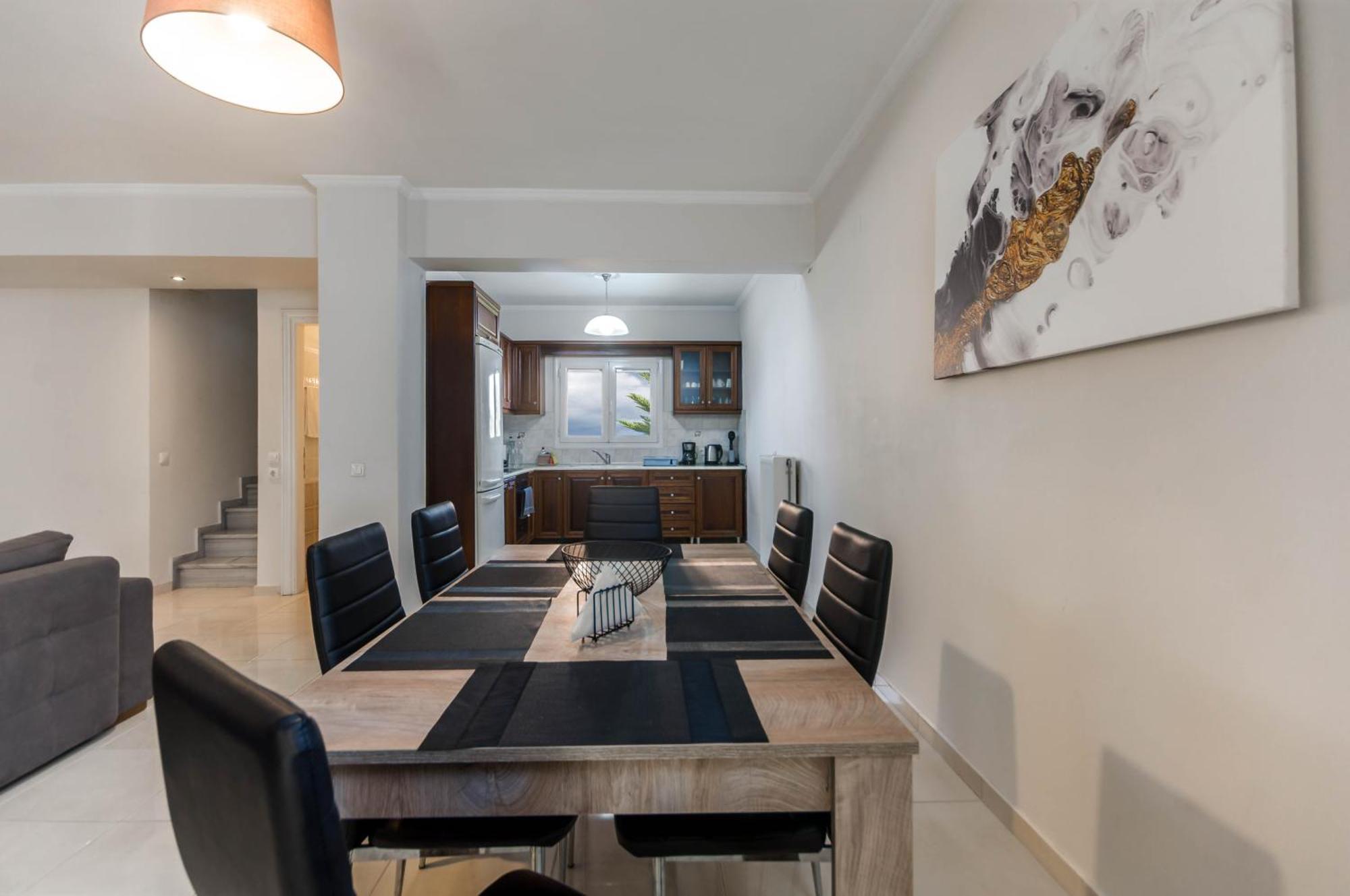 Διωροφη Μεζονετα-2Km Απο Το Κεντρο-Iliana House Apartment Alepou Exterior photo